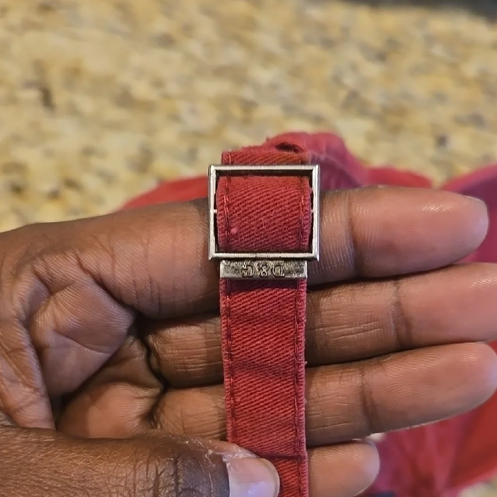 D&G Red Distressed Cap - Picture 4 of 4